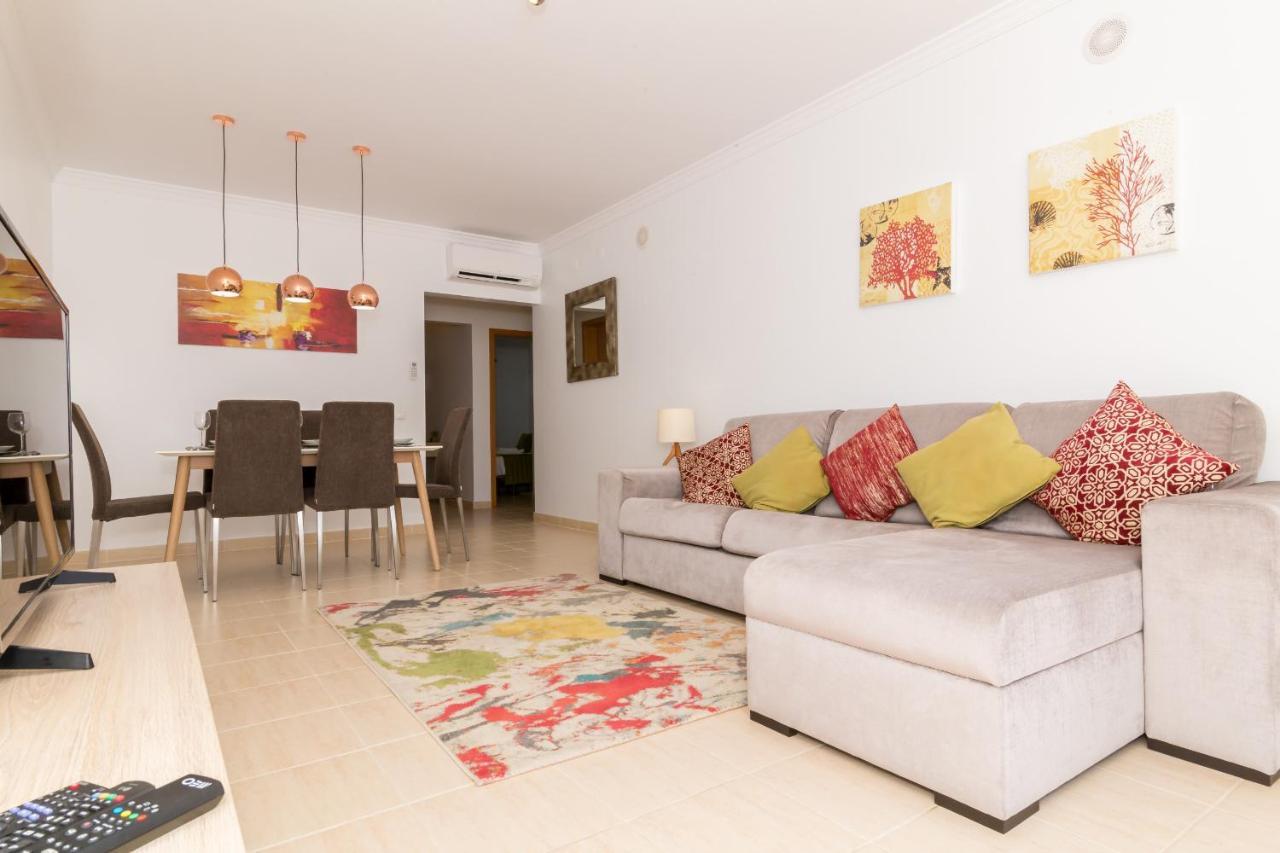 Albufeira Sunny Apartment 2 With Pool By Homing Gale  Buitenkant foto